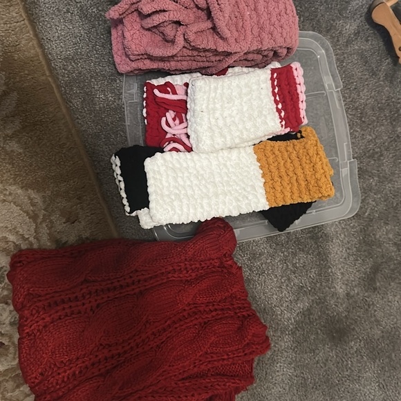 Handmade crochet/ knit scarfs - many colors - bundle and save / some with fringe - Picture 10 of 12